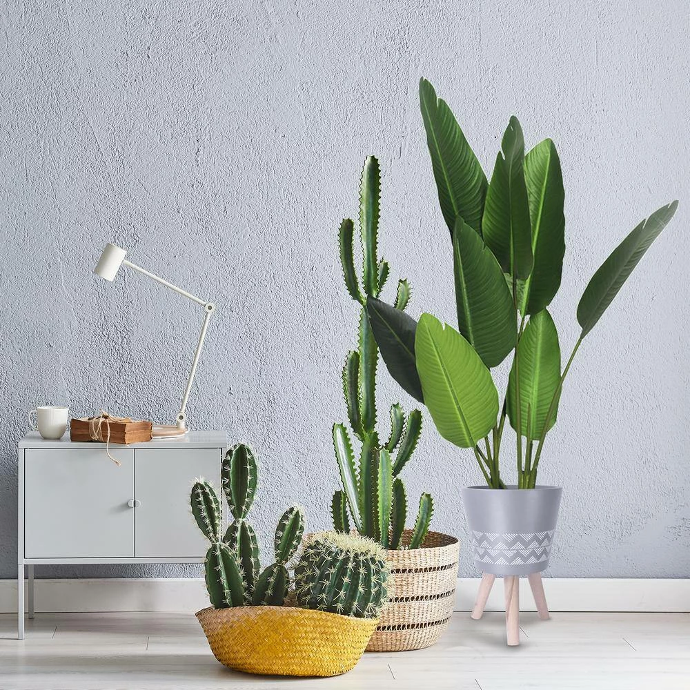 KANTE 17.4 in. Tall Light Gray Lightweight Concrete Classic Outdoor/Indoor Cylindrical Planter with 3 Wooden Legs - Image 4